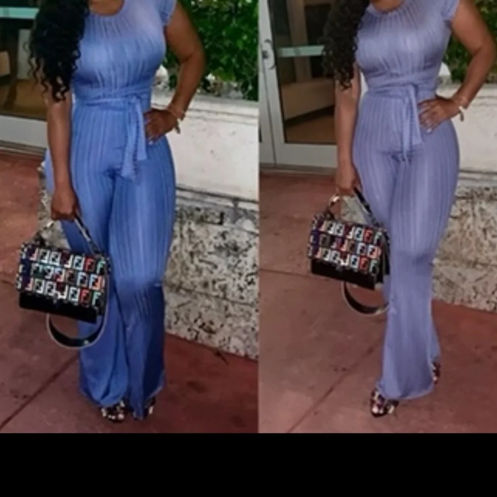 Sky blue 2 piece outfit - Picture 2 of 4